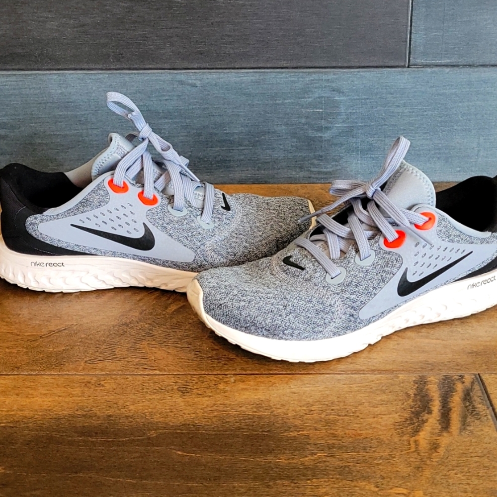 Nike 6Y Unisex Legend React Running Shoes